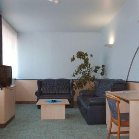 Kek Hold Hotel Marcali Zewnętrze zdjęcie